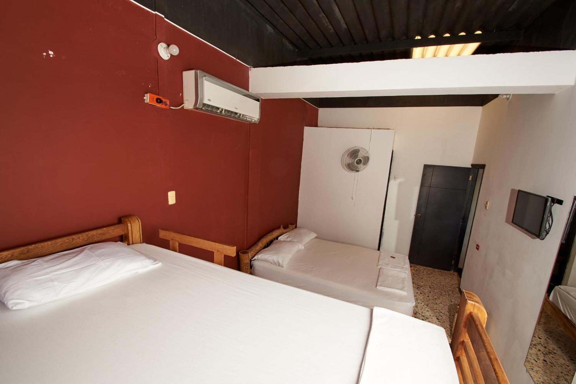 Hotel Flamencamarones Eksteriør billede